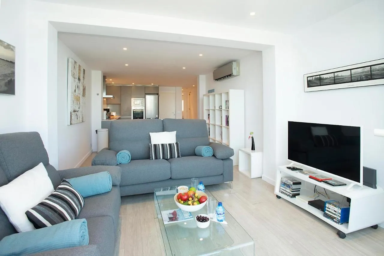 Pine Walk Apartment By Vintage Travel Port de Pollença